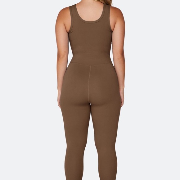 SETactive Sportysuit - Picture 2 of 3